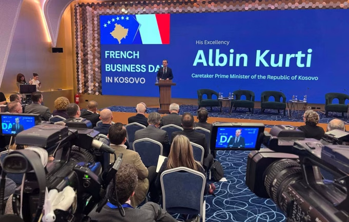 Kurti  Kosova e hapur për investime serioze dhe partneritete të mëdha infrastrukturore